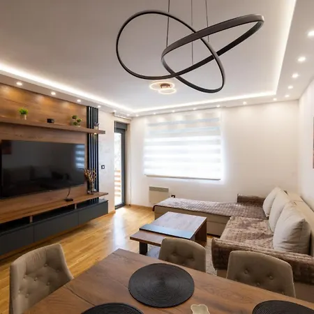 Diamond House Apartment *
