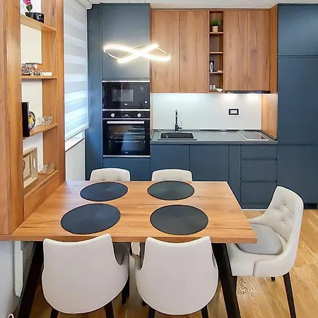 Apartment Diamond House