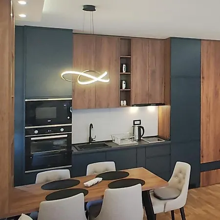 Diamond House * 兹拉蒂博尔