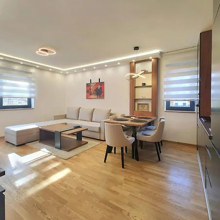 Diamond House * ズラティボール