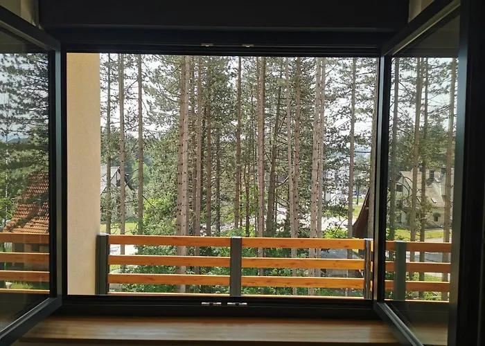 Diamond House ズラティボール