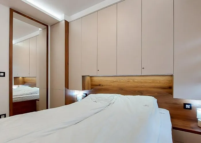 Diamond House * ズラティボール