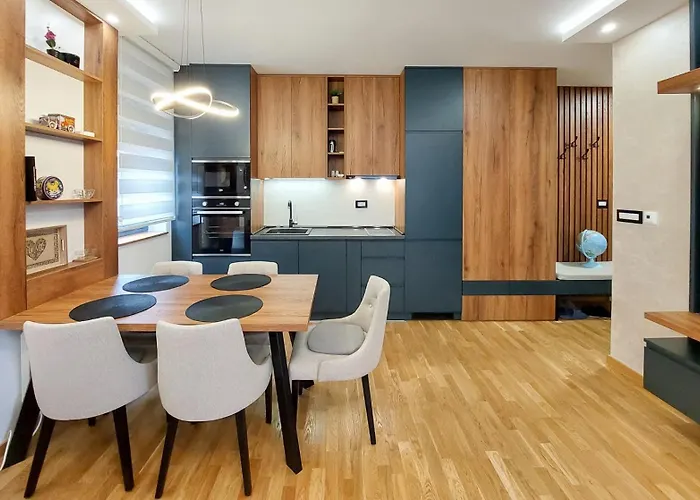 Diamond House アパート *