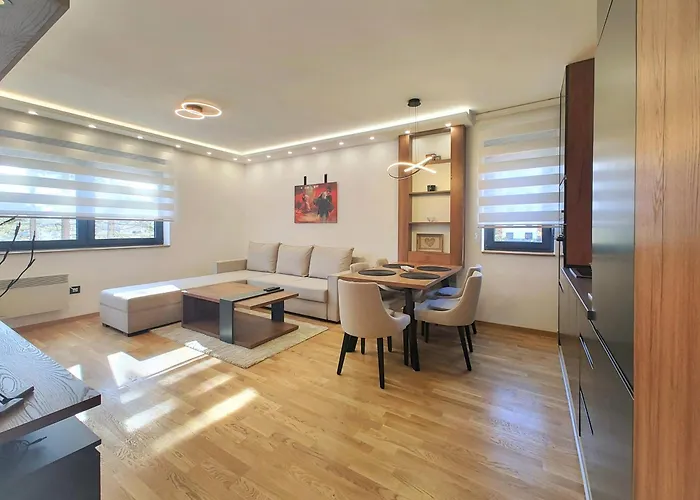 Diamond House * ズラティボール